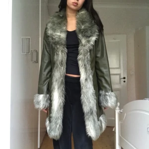 afghancoat  - superfin grön afghancoat/pennylane jacka typ aldrig använd av mig✌️✌️