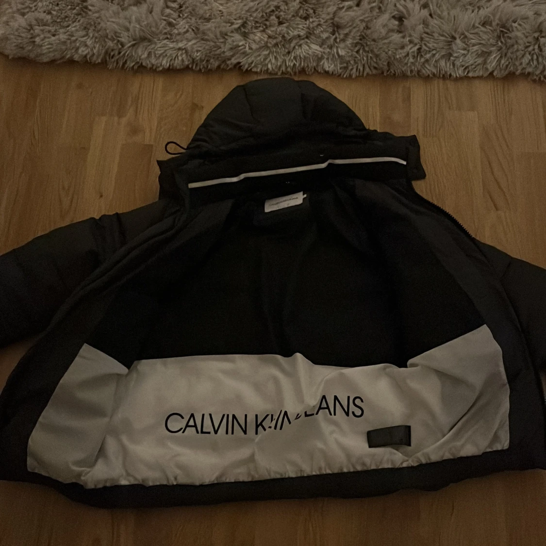 Calvin Klein Jacka - 90