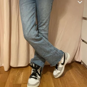 Bootcut - För liten men jättefina