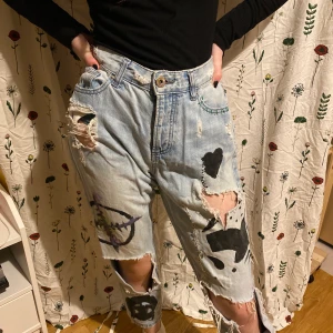 grunge jeans - en bekants hemma gjorda jeans