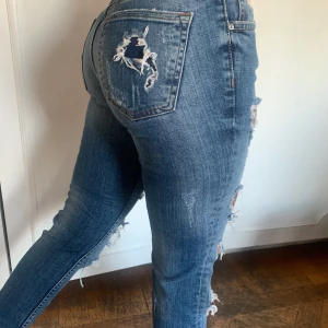 Boyfriend jeans - Knappt använda 