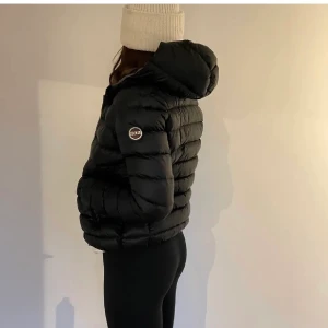 Colmar jacka - Colmar jacka svart storlek 36. Nypris 5000kr! Jättefint skick, inga som helst defekter!