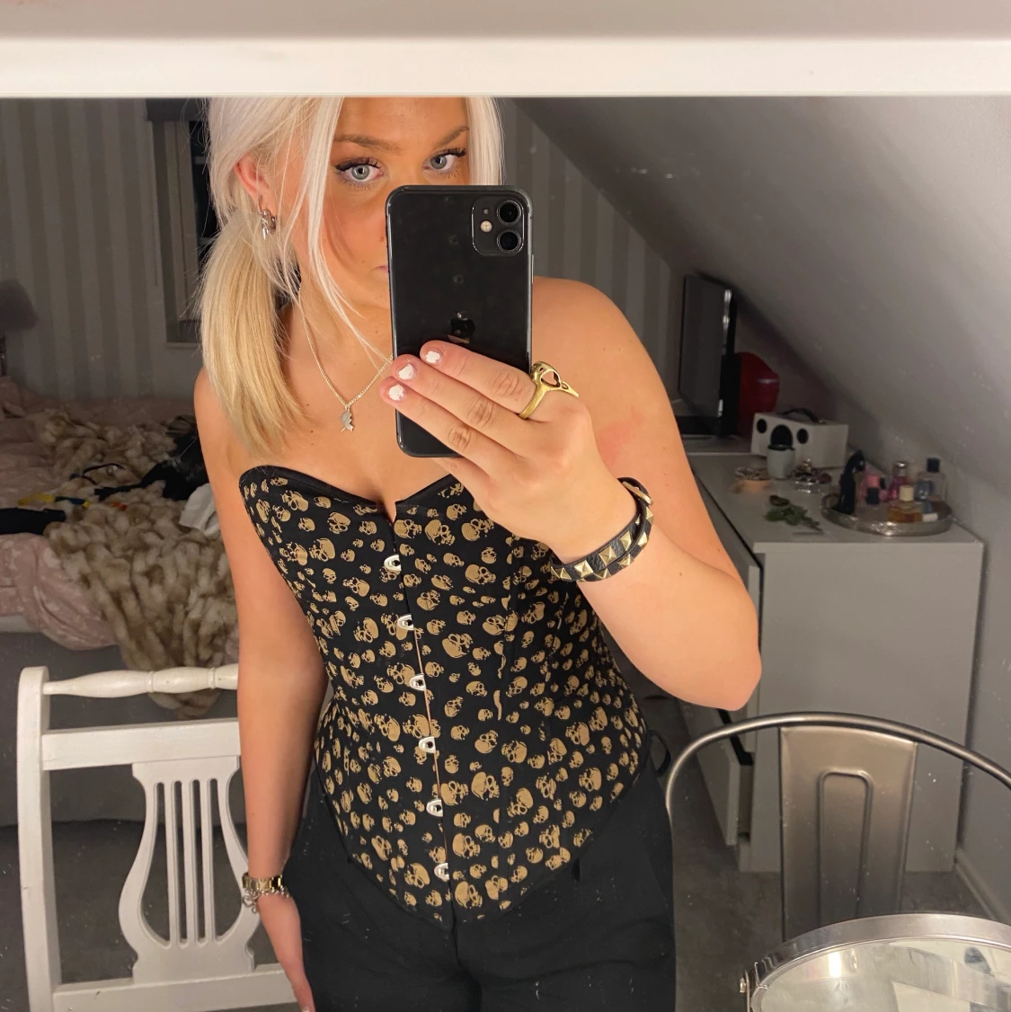 Döskalle korsett❤️‍🩹❤️‍🩹❣️