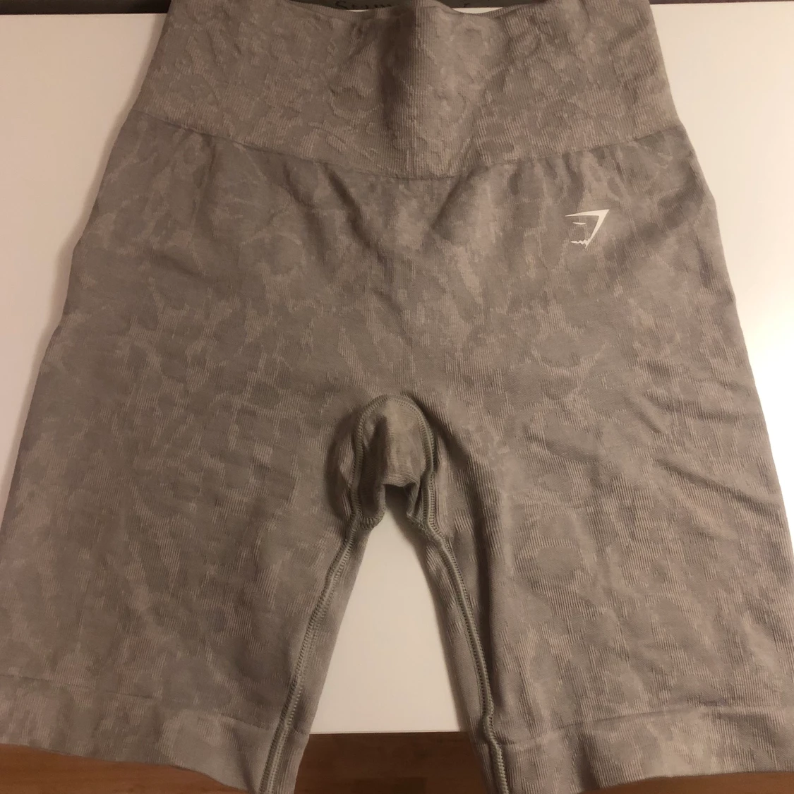 Gymshark shorts - 90