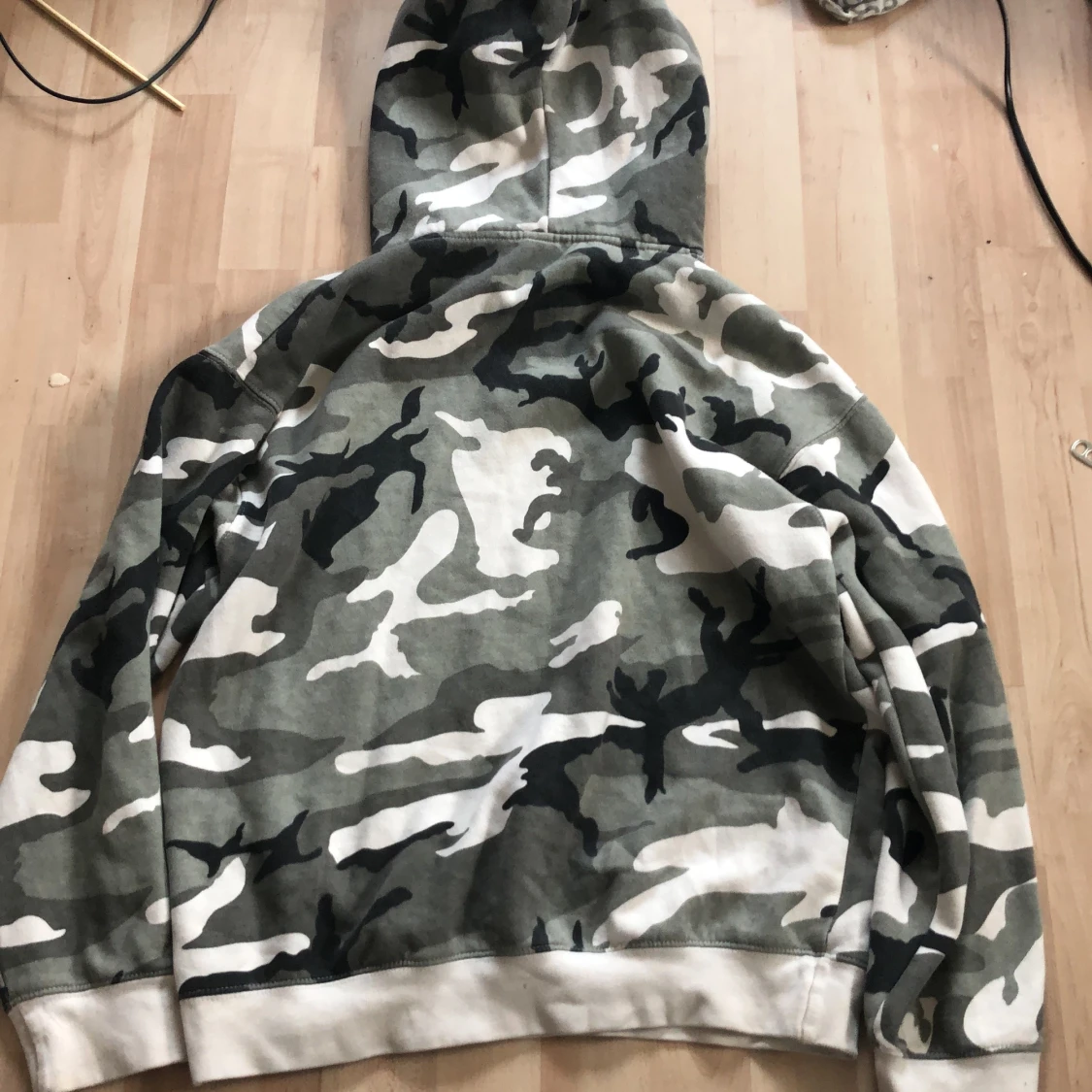 Kamouflage hoodie - 91