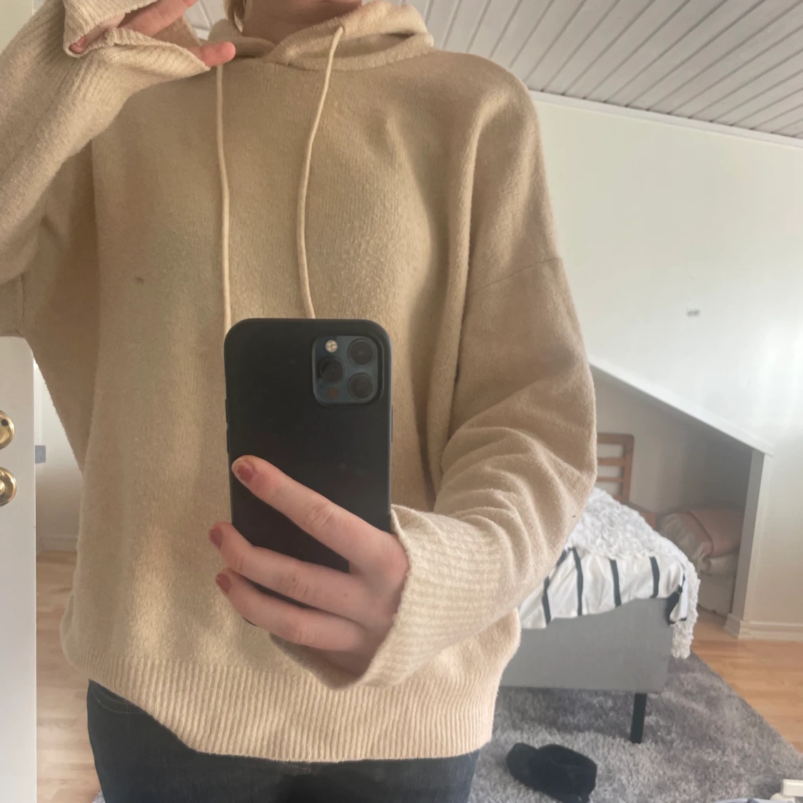 Stickad hoodie  - 90