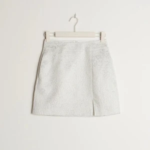 Kjol  - super fin kjol från Gina som knappt är använd!! köpte för ungefär 250💋