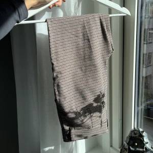 Rutiga kostymbyxor - Rutiga kostmbyxor!🤎