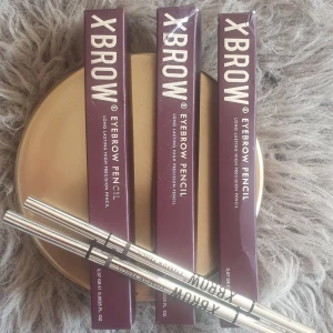 XBROW  - EYEBROW PENCIL Helt nytt och oanvänd 
