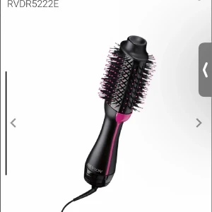 Värmeborste  - En värme lufts borste för nypris, 499kr säljer för 180kr Köp inte direkt Använd 3 gånger 