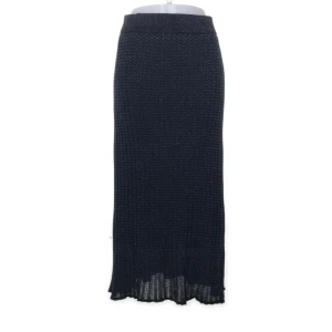 nümph kjol - Supersnygg unik lågmidjad långkjol.