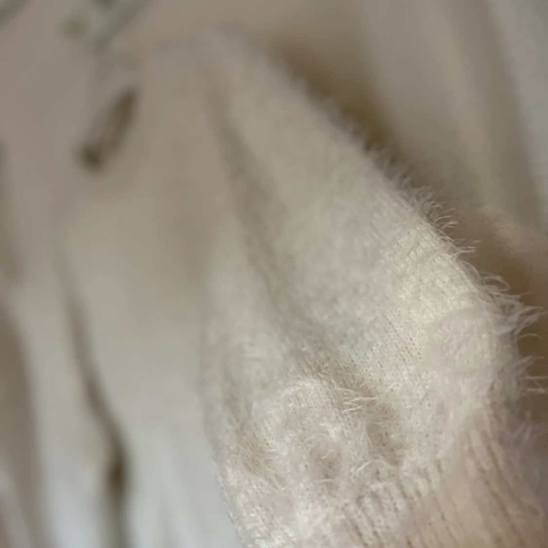 Mysig vit tröja - 90