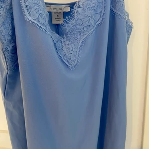 Linne - Ett fint linne som är för stort!! Storlek S men passar även M❤️