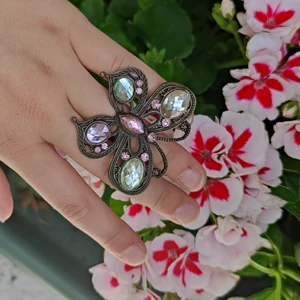 Ring - Jättefin ring med en fjäril på 🦋 Ej spårbar frakt kostar 15kr