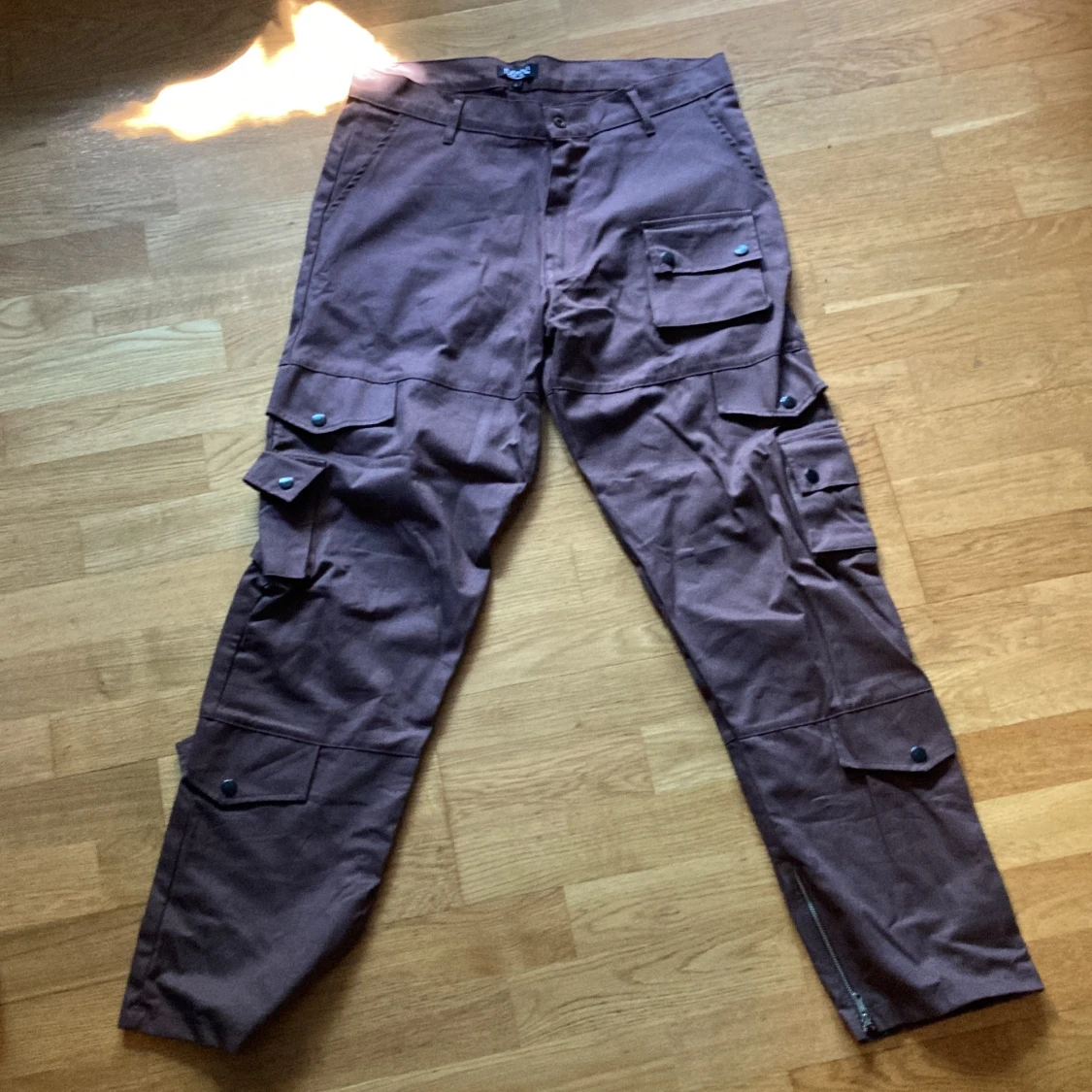 Cargos byxor från Boohooman large