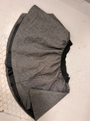 Enkel kjol från HM - Simpel vardagskjol till 