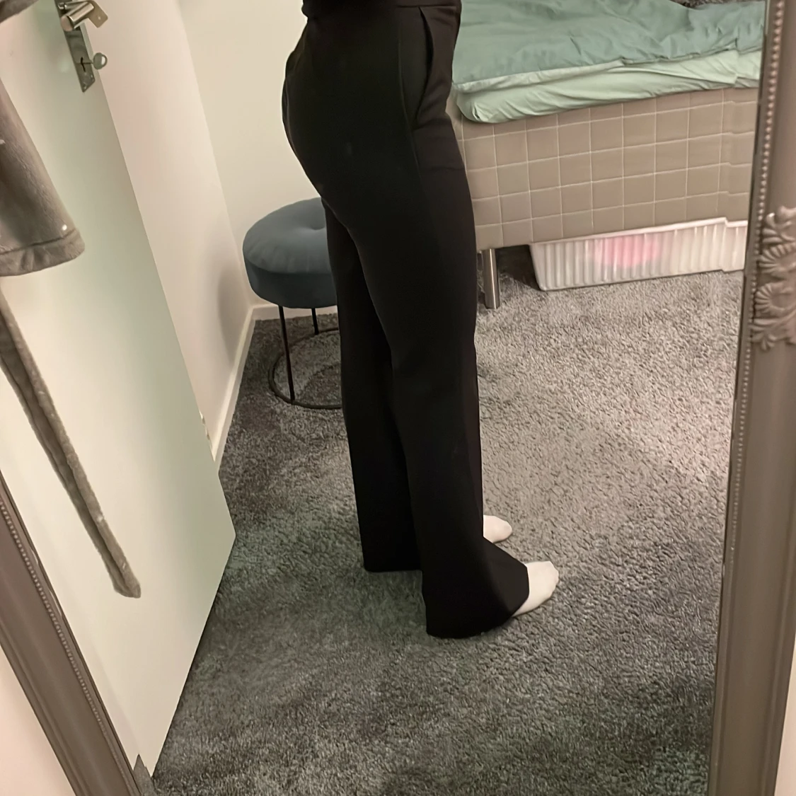 Svart kostymbyxor  - 90