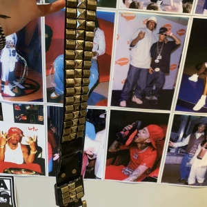 Nitskärp vintage - Ballt nitskärp i guld. Mycket slitet och sönder på vissa ställen därav priset!😸