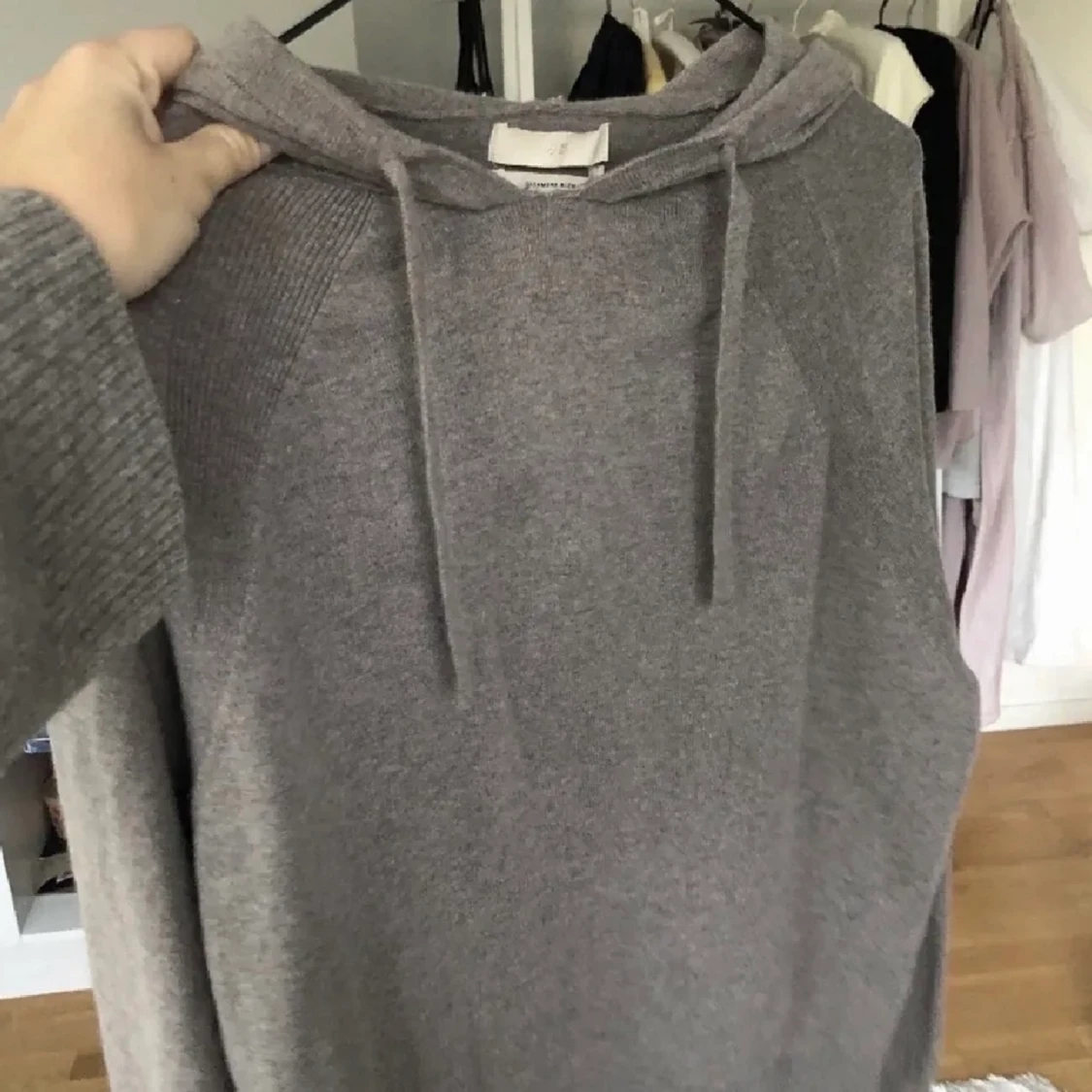 Cashmere blend hoodie - 90