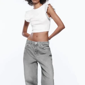 Zara volang topp - Super fin topp frpn zara som är oanvänd med lapparna kvar