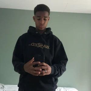 Wasted Paris M - Wasted Paris Hoodie 8.5-10 i kvalitet. Inga snören. Pris kan förhandlad