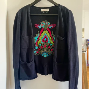 Oddmolly kofta  - Använd men otroligt vacker kofta som söker ny ägare!🦋