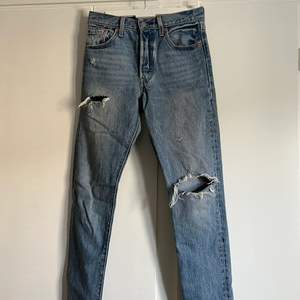 Levi’s Strauss & CO - tjej jeans /W25 L28   Nypris: 1100kr
