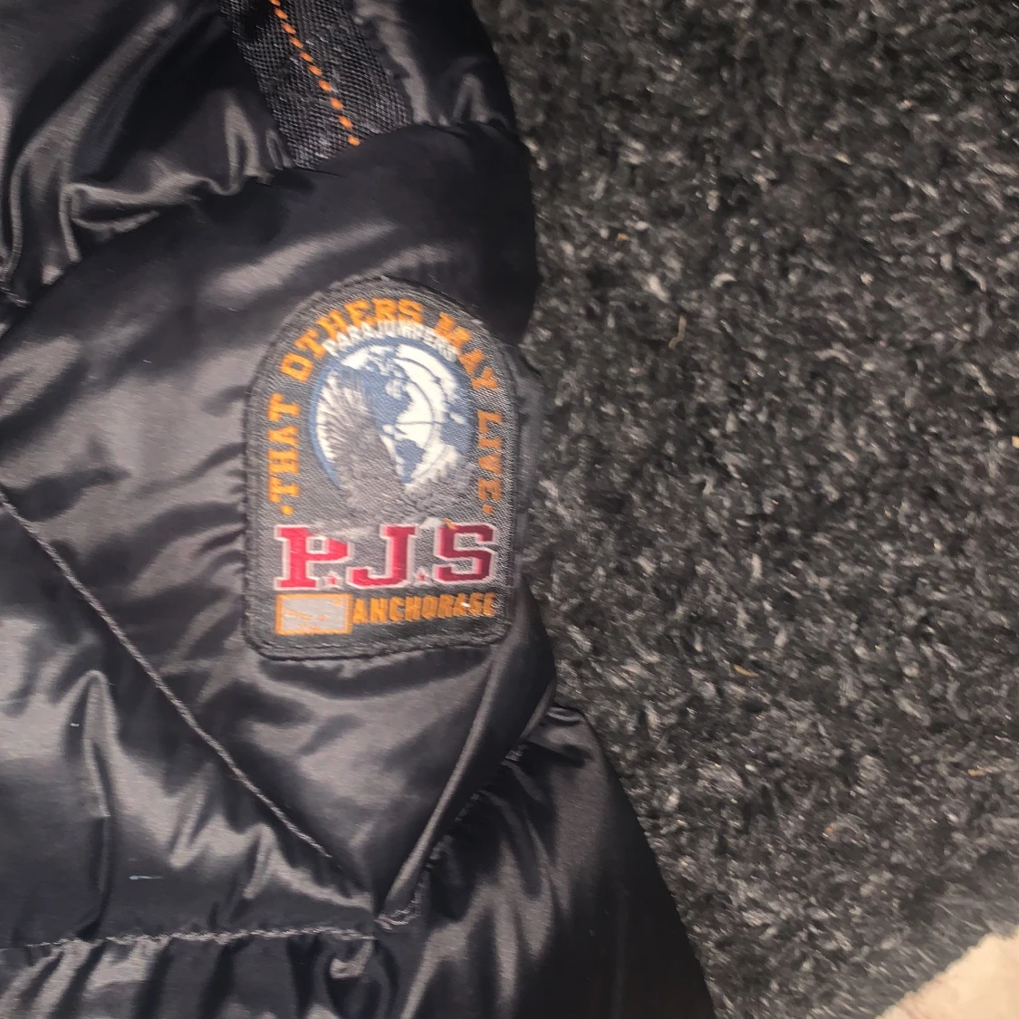 Para jumpers pharrell - 91