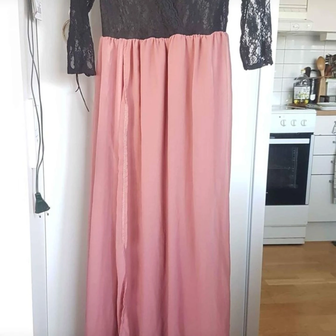 Lång festklänning. 