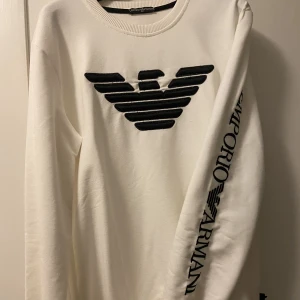 Tröja - Bara använt fåtal gånger. 