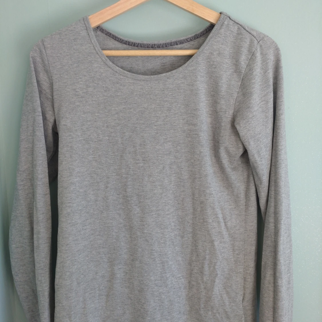 Grå tröja - 90