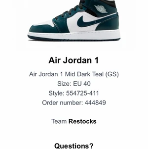 Jordan 1 - Ett par Jordan 1 stl 40