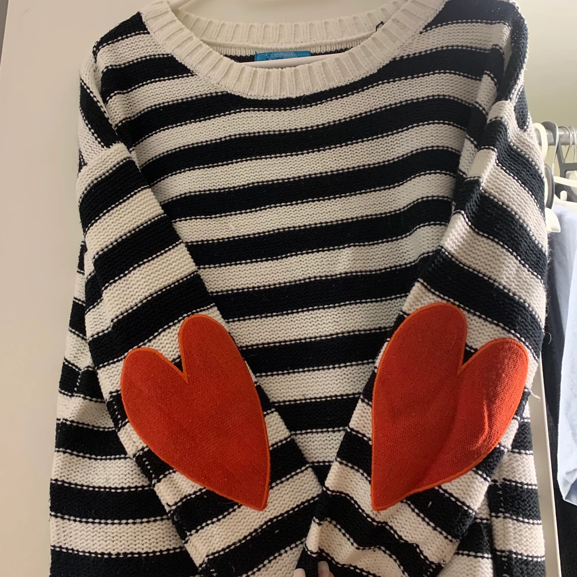 Supersöt stickad tröja - 27