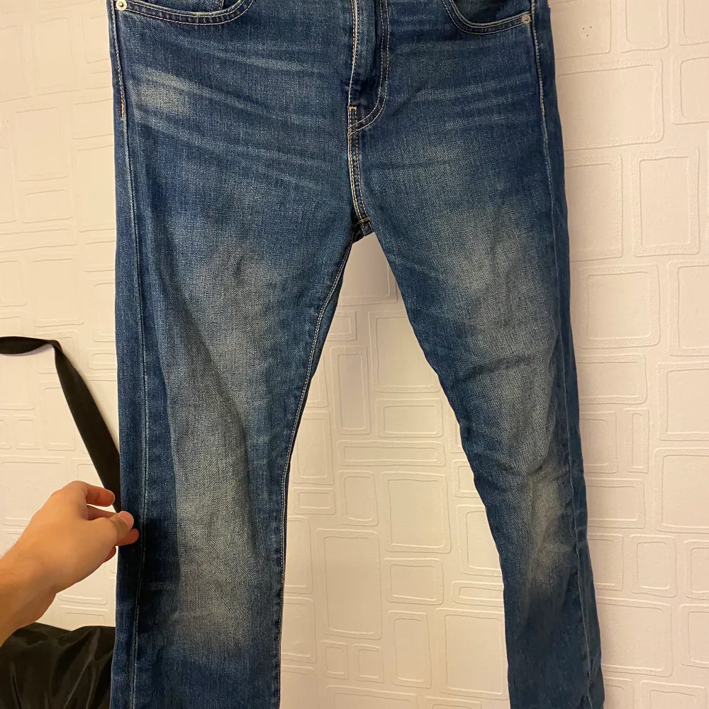 Nästan helt oanvända jeans från LEVI’S 510z. Jeans & Byxor.