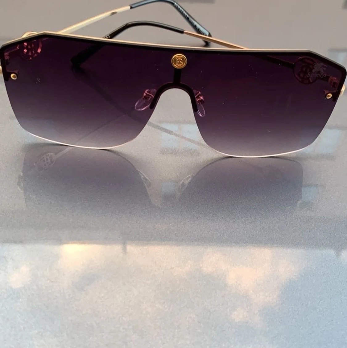 Burberry solglasögon 