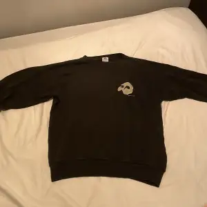 Phantom sweatshirt  Size XL      Fits like M  Condition 7/10 