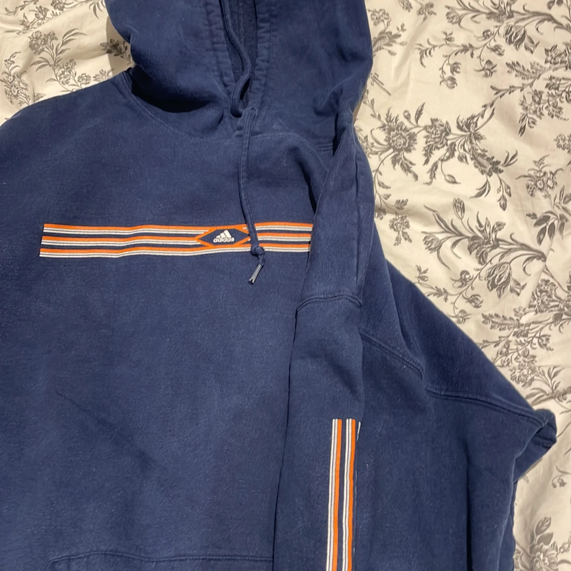 Adidas Hoddie - 90