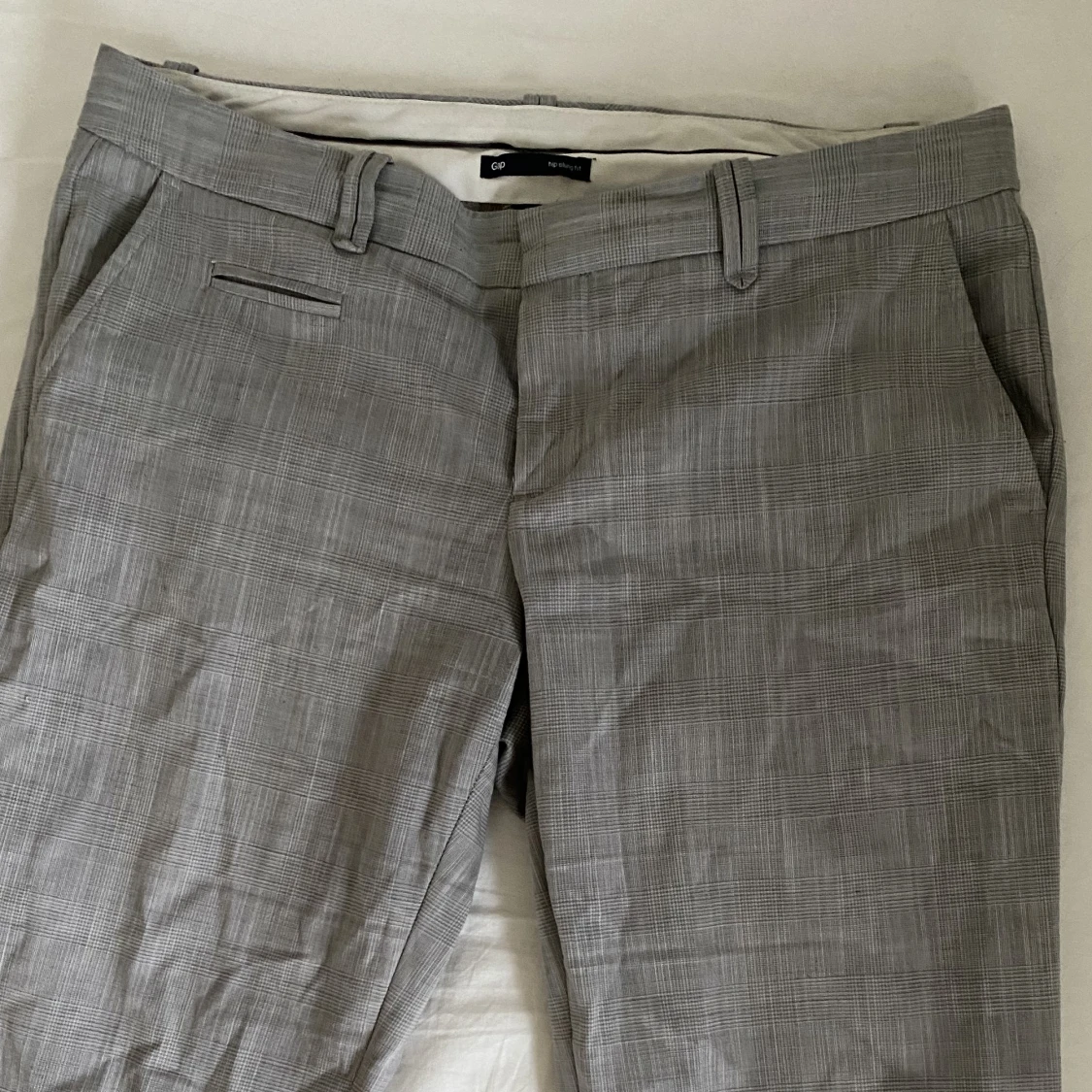 Lågmidjade kostymbyxor - 90