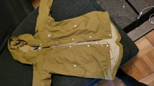 Damjacka Didriksons - Jättefint skick,använd  max 10 ggr,ljusbrun.