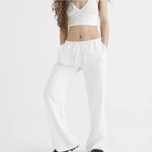 Linnebyxor - Nu säljer jag mina oanvända linnebyxor då jag fick ett par nya, du står för frakt! Men pris kan alltid diskuteras💕