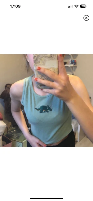 Topp - Så söt topp ☺️ Storlek M men skulle säg det sitter med som XS/S