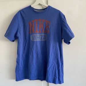Nike vintage - Oversized tshirt ifrån Nike köpt på goodwill i usa