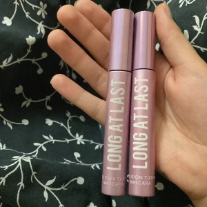 Två pack mascaror - Två mascaror som är använda en gång. Nypris:150kr. Den ena är: Precision tubing mascara. Den andra: Full flex tubing mascara”. Köparen står för frakten ❤️