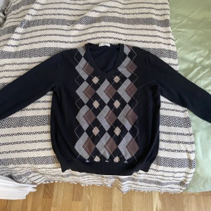 Snygg tröja! - Jättefin tjock tröja från bläck!