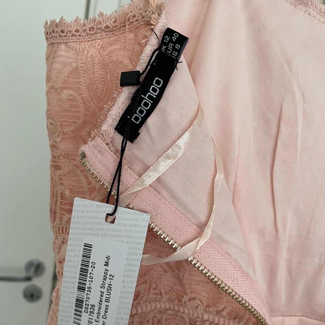 Klänning från boohoo - 91