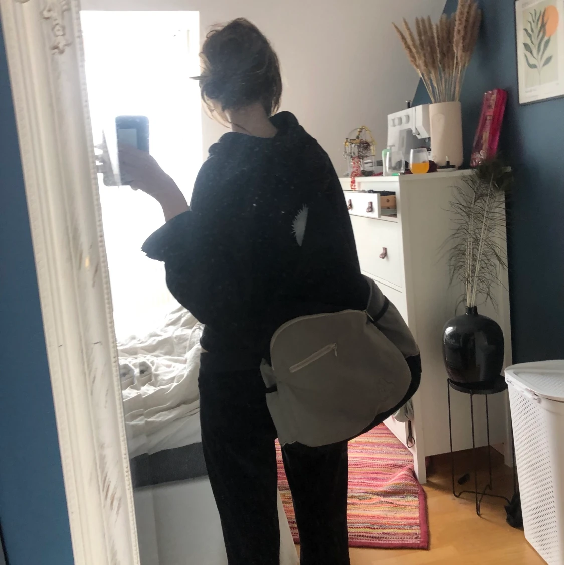 Skitsnygg crossbodyryggsäck - 91