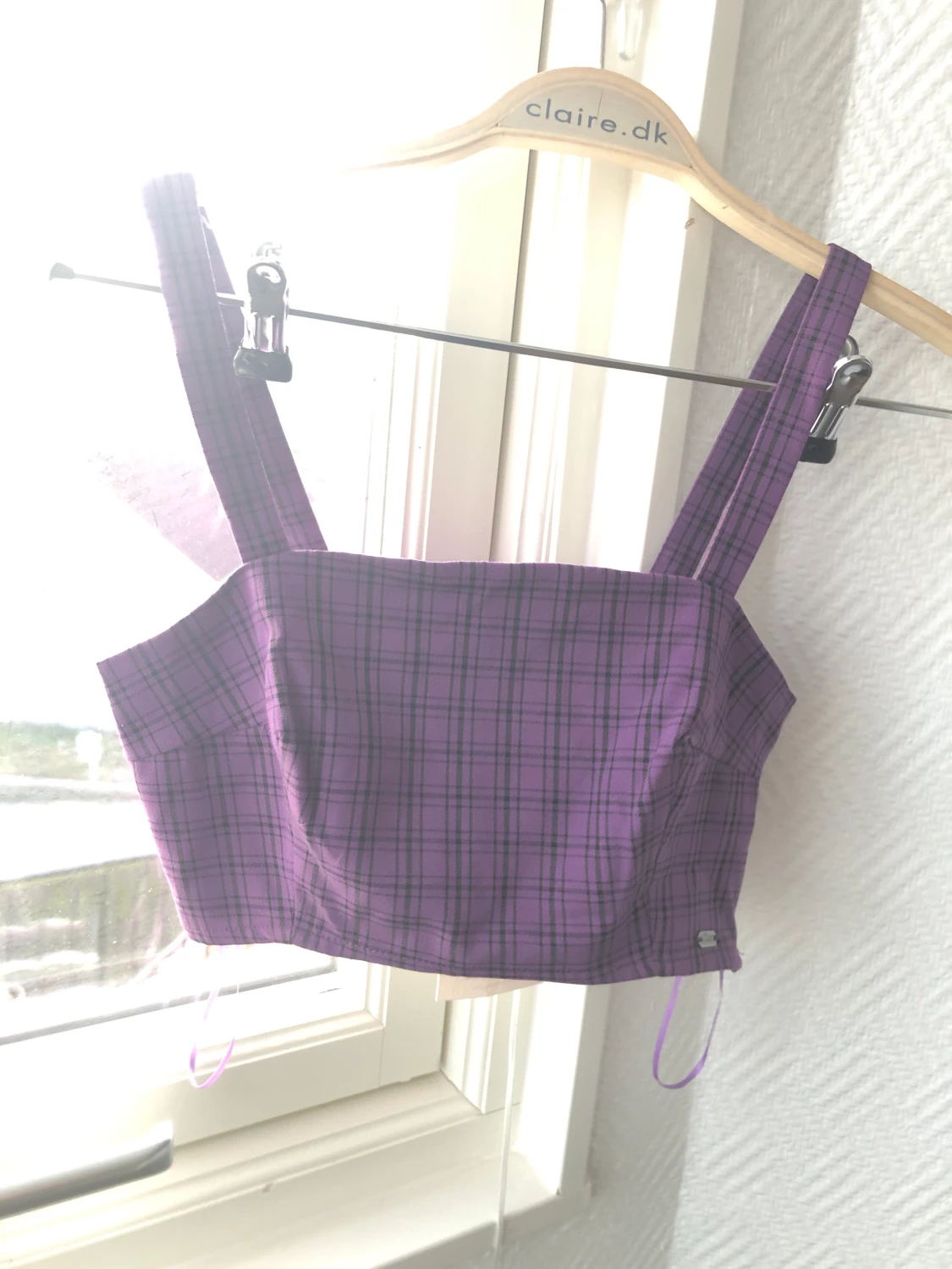 Dekorativa crop tops - 90