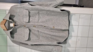 Skjortjacka  - Skjortjacka i fint skick  Storlek m