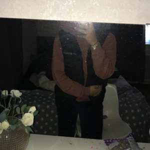 Sail racing väst - Helt nuuu oanvänd säljer för att i min bror köpte för liten storlek då jag vill ha en liten större💕