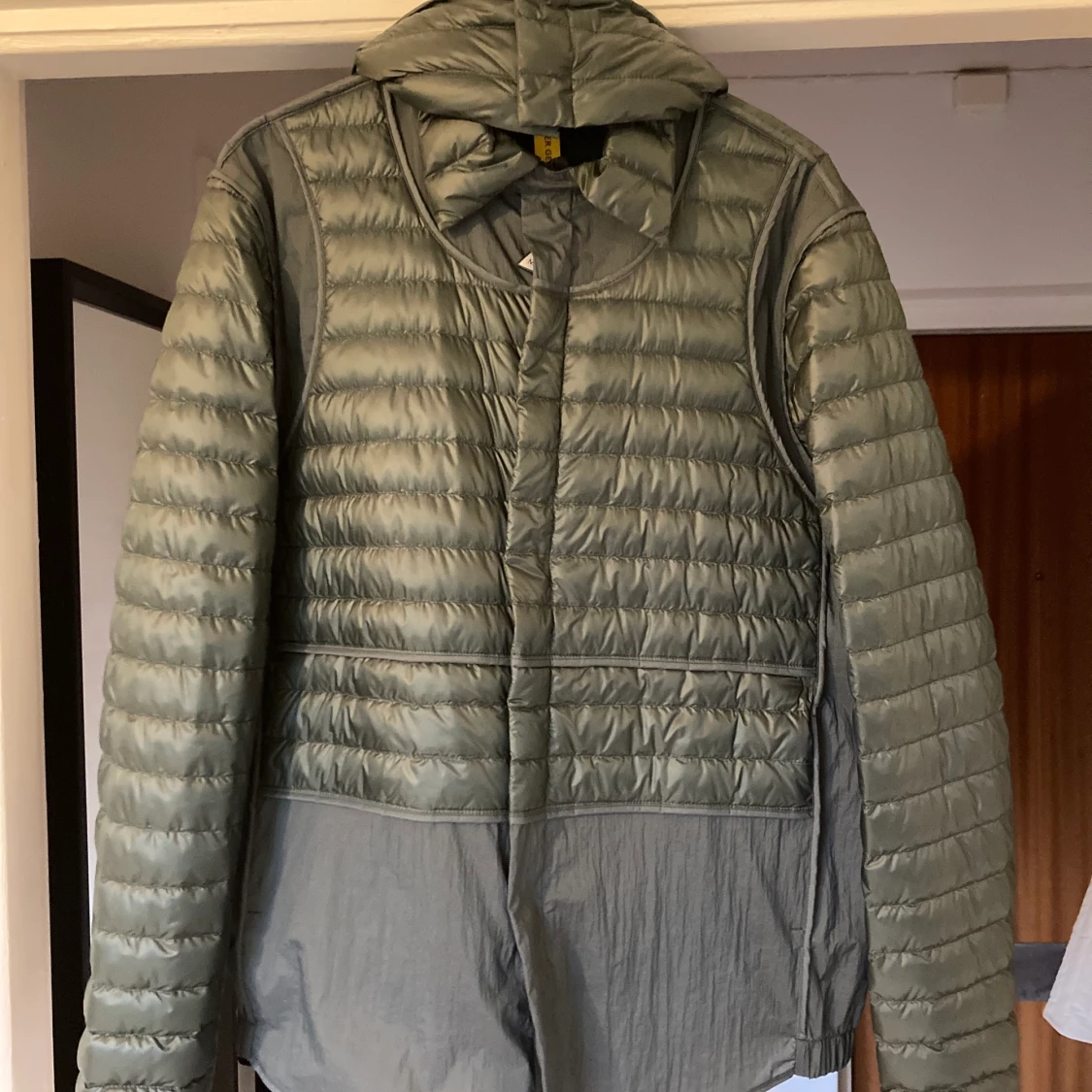 Moncler jacka - 90